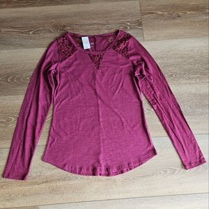 - SOLD - NWT Maurice's Burgundy Red Long Sleeve Tee Shirt With Lace | Small